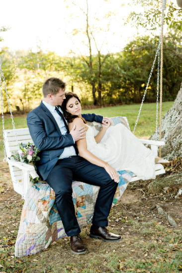 sweet-rustic-chic-wedding
