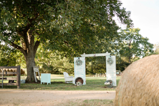 sweet-rustic-chic-wedding