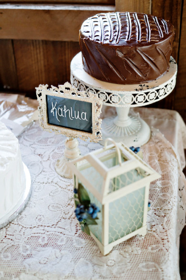 sweet-rustic-chic-wedding
