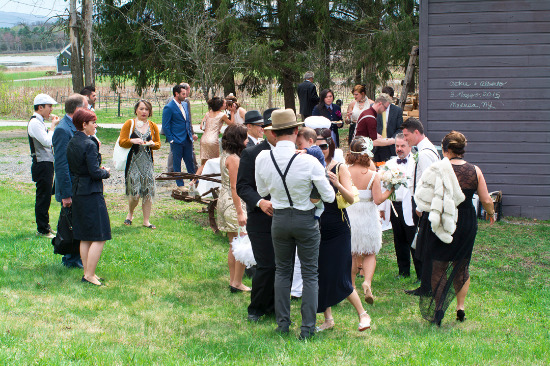 vintage-glam-farm-wedding
