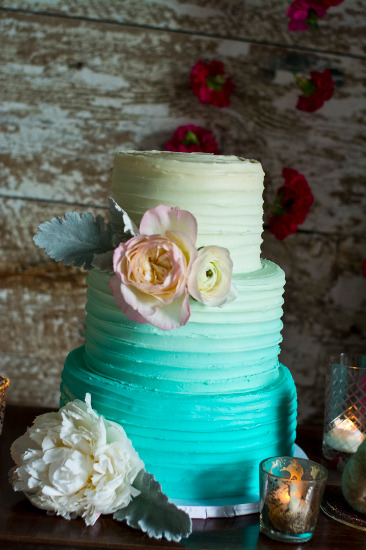 vintage-glam-farm-wedding