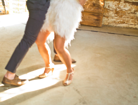 vintage-glam-farm-wedding