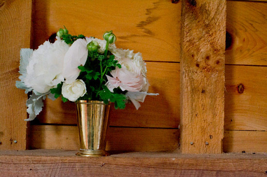 vintage-glam-farm-wedding