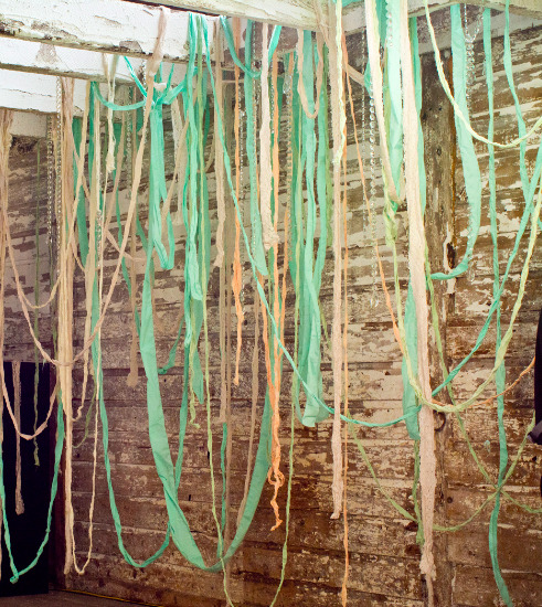 vintage-glam-farm-wedding