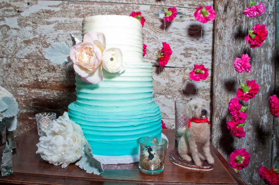 vintage-glam-farm-wedding