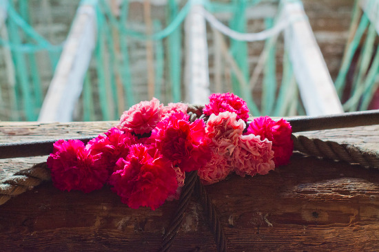 vintage-glam-farm-wedding