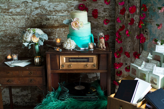 vintage-glam-farm-wedding