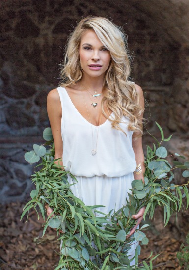 wild-romance-boho-wedding