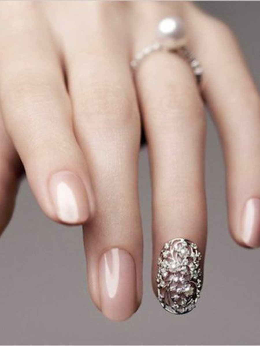 35+ Elegant Wedding Nails For Every Bride | Le Chic Street