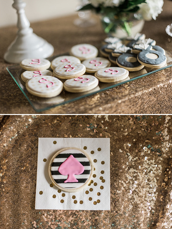 bridal shower cookies @weddingchicks