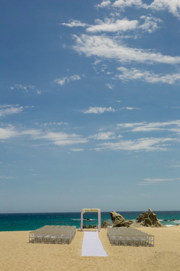 chic-beach-wedding-in-mexico