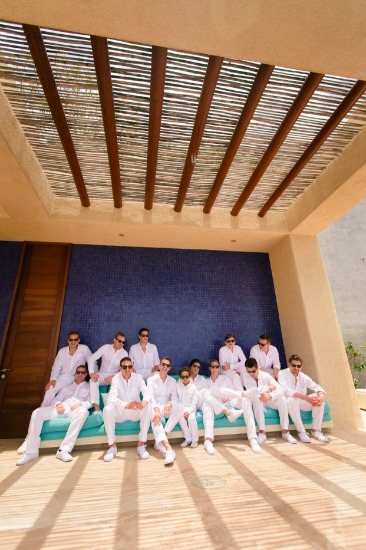 chic-beach-wedding-in-mexico