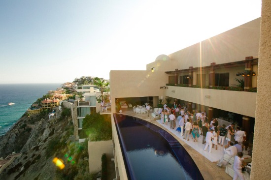 chic-beach-wedding-in-mexico