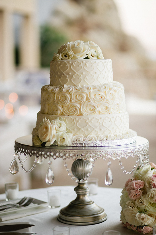 Brooke Brinsons wedding cake @weddingchicks