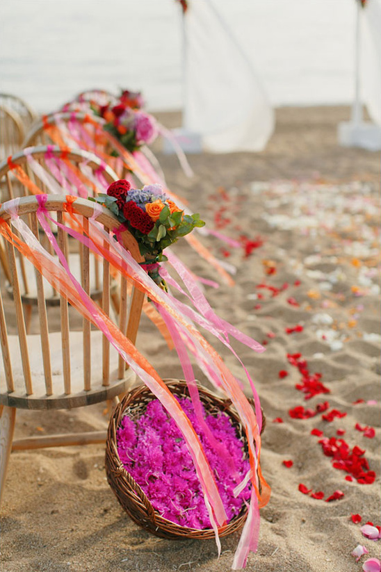 pink beach ceremony @weddingchicks