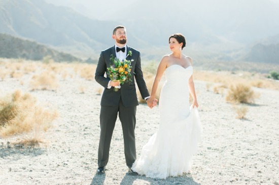 colorful-palm-springs-wedding