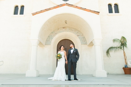 colorful-palm-springs-wedding