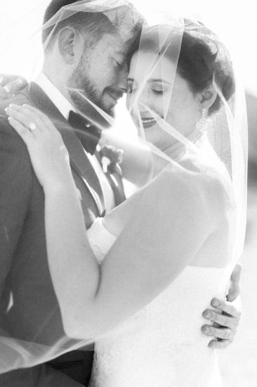 colorful-palm-springs-wedding