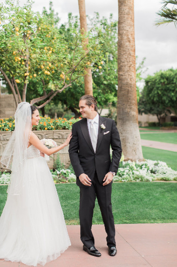elegant-blush-and-ivory-wedding