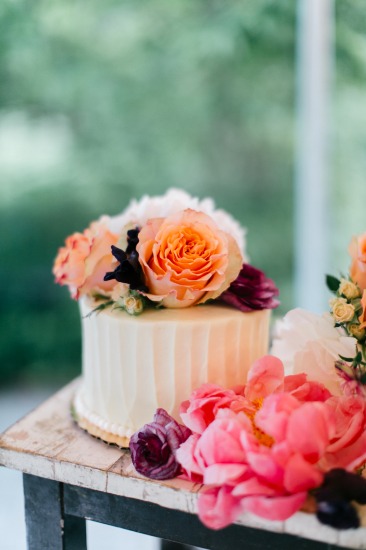elegant-garden-blooms-wedding
