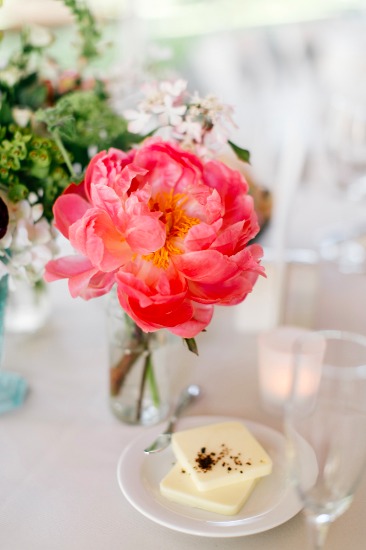 elegant-garden-blooms-wedding