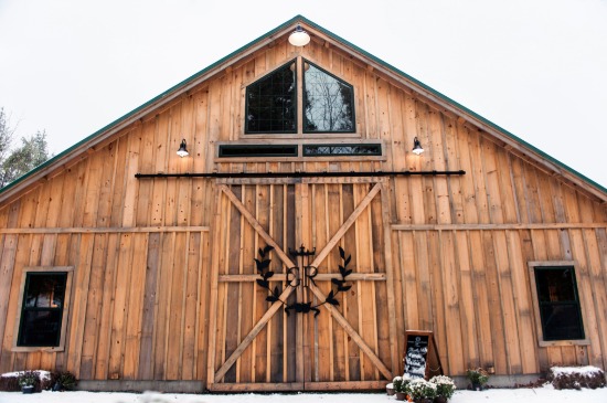 magic-in-the-woods-wedding