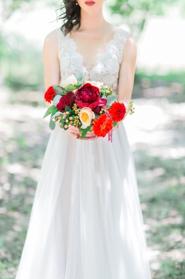 modern-snow-white-wedding-inspiration