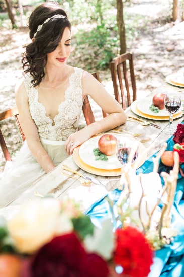 modern-snow-white-wedding-inspiration