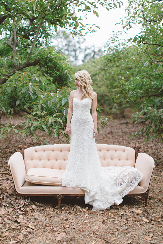 white lace wedding gown @weddingchicks