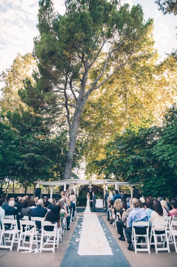 peach-ombre-formal-wedding
