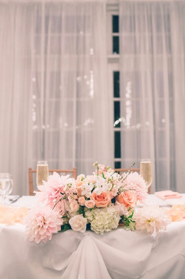 peach-ombre-formal-wedding