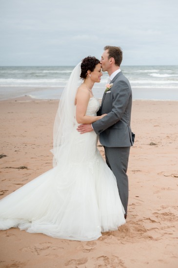 pretty-in-peach-wedding