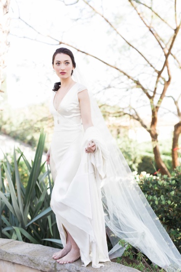 romantic-spanish-garden-wedding-ideas