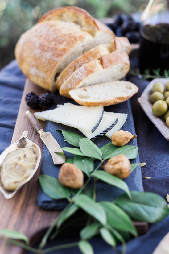 artisan bread and cheese table @weddingchicks