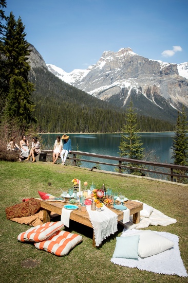 rustic-canada-mountains-weekend-getaway