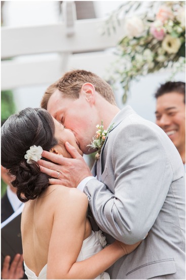 seaport-wedding-in-peach