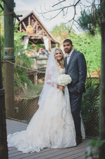 southern-comfort-at-the-zoo-wedding