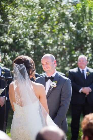 timeless-black-and-white-wedding