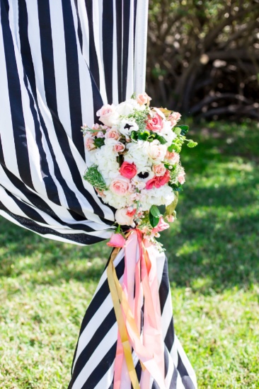 timeless-black-and-white-wedding