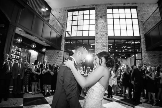 timeless-black-and-white-wedding