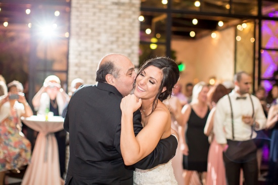 timeless-black-and-white-wedding