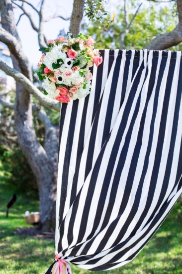 timeless-black-and-white-wedding