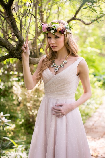 whimsical-alice-wedding-inspiration