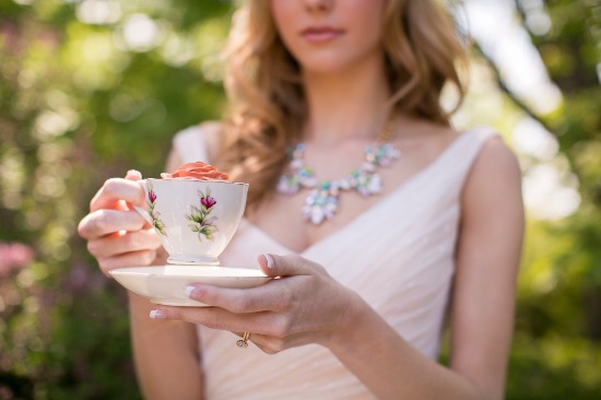 whimsical-alice-wedding-inspiration