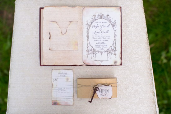 whimsical-alice-wedding-inspiration