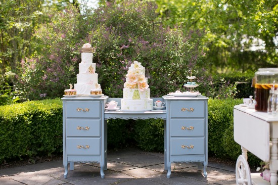whimsical-alice-wedding-inspiration