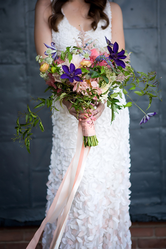 pink and purple bridal bouquet @weddingchicks