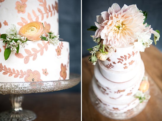 wedding cake flower details @weddingchicks