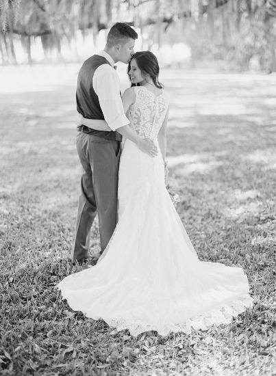 white-and-teal-wedding-in-florida