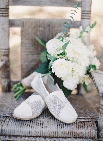 white-and-teal-wedding-in-florida